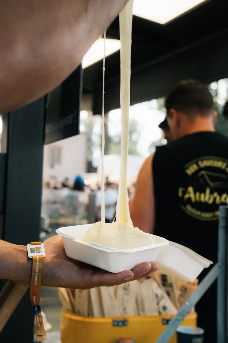 aux saveurs de l'aubrac aligot truffade foodtruck festivals ferias ()